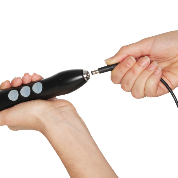 Doxy Die Cast 3R Black Magic Wand